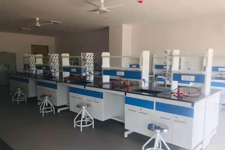 Amity University Bengaluru Lab