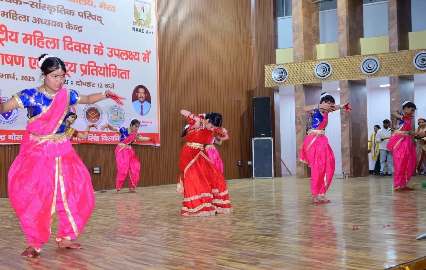 Chaudhary Charan Singh University Cultural Fest