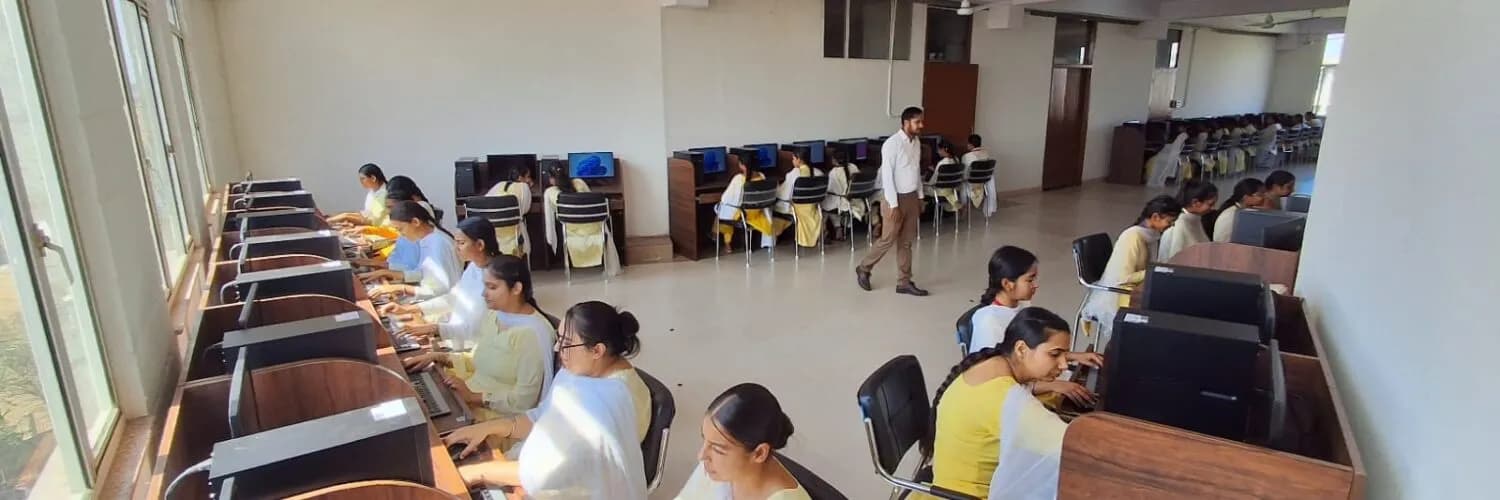 Akal University Bathinda Computer Lab